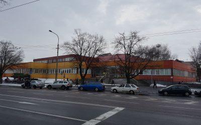 Česká pošta Pardubice 1 – klimatizace HAIER MRV. Chlazení provozních prostor a kanceláří pobočky.